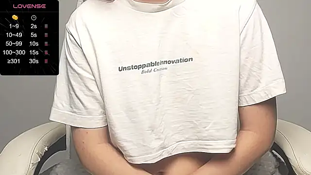 RRUUBBYYY online show from September 19, 2025, 6:28 am