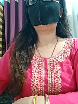 Aishwaryaa 69 online show from July 20, 2026, 6:32 am