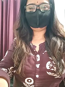Aishwaryaa 69 online show from April 21, 2026, 2:25 am