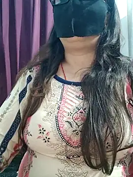 Aishwaryaa 69 online show from July 28, 2026, 11:50 am