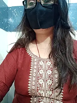 Aishwaryaa 69 online show from February 2, 2026, 7:51 am