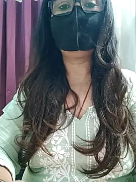 Aishwaryaa 69 online show from July 5, 2026, 2:38 am