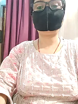 Aishwaryaa 69 online show from July 31, 2026, 9:19 am