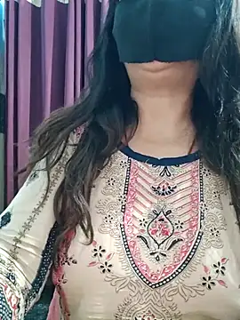 Aishwaryaa 69 online show from April 26, 2026, 1:47 am