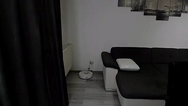 Snapshot of Richarddarell1 chatting on February 13, 2026, 7:30 am Richarddarell1 online show from February 13, 2026, 7:30 am