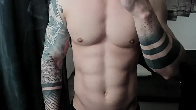 Snapshot of Richarddarell1 chatting on February 16, 2026, 6:23 am Richarddarell1 online show from February 16, 2026, 6:23 am