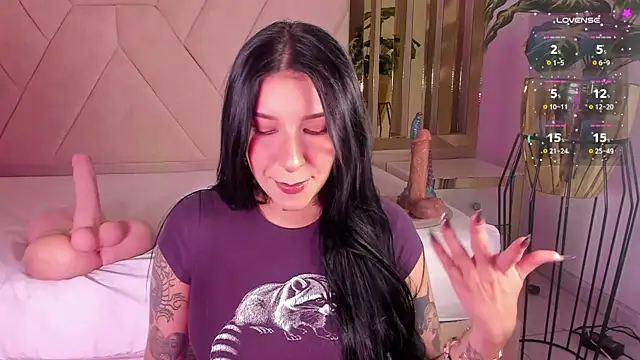 Snapshot of Leiaa_ chatting on June 26, 2026, 5:02 am Leiaa online show from June 26, 2026, 5:02 am
