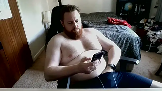 Snapshot of Hairy_Guy30 chatting on June 23, 2026, 5:33 pm Hairy Guy30 online show from June 23, 2026, 5:33 pm