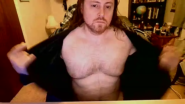 Snapshot of Hairy_Guy30 chatting on August 7, 2026, 9:32 pm Hairy Guy30 online show from August 7, 2026, 9:32 pm