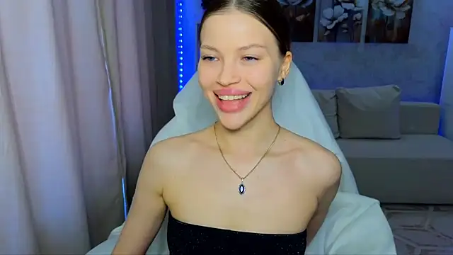 Snapshot of EmmyMills chatting on March 25, 2026, 9:30 am EmmyMills online show from March 25, 2026, 9:30 am