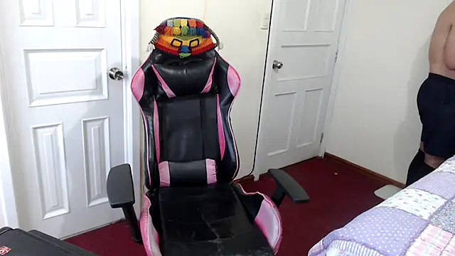 Jackyrose online show from September 22, 2025, 8:37 pm