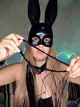 Bunny Sexyy online show from March 31, 2026, 5:31 am