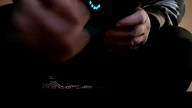 Mic Oxinner online show from October 3, 2025, 3:30 am