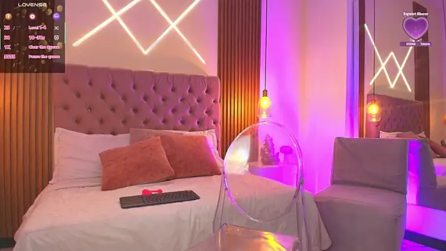 Sophia turneer online show from October 17, 2025, 10:50 am