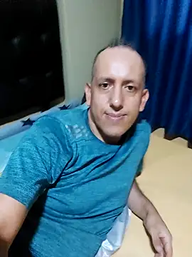 Snapshot of carozi chatting on March 1, 2025, 5:49 pm carozi online show from March 1, 2025, 5:49 pm