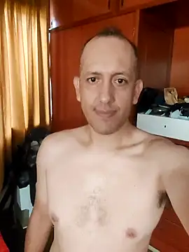 Snapshot of carozi chatting on March 5, 2025, 1:17 pm carozi online show from March 5, 2025, 1:17 pm