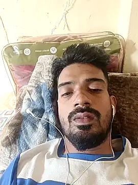 saggy1218 online show from December 23, 2025, 10:14 am