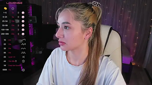 DarlaLike online show from March 2, 2025, 4:39 am