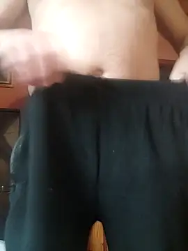 Snapshot of Viause_Kentauelle chatting on February 18, 2026, 8:55 am Viause Kentauelle online show from February 18, 2026, 8:55 am