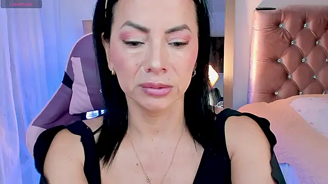 veronika naughty online show from October 15, 2025, 2:14 pm