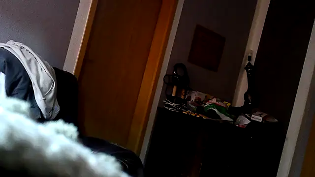 Snapshot of donhulio482 chatting on February 19, 2025, 8:01 am donhulio482 online show from February 19, 2025, 8:01 am