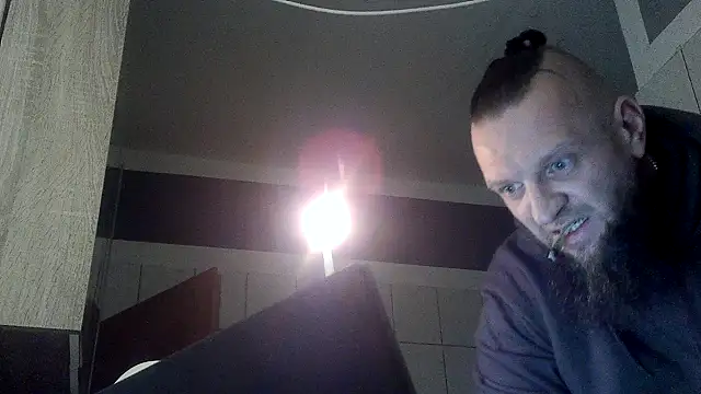 Snapshot of donhulio482 chatting on December 4, 2025, 7:02 pm donhulio482 online show from December 4, 2025, 7:02 pm