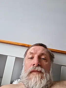 Snapshot of Outdoorsexlover chatting on February 19, 2026, 8:44 am Outdoorsexlover online show from February 19, 2026, 8:44 am