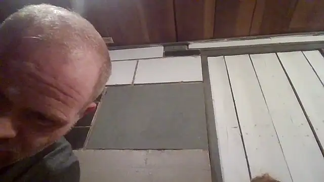 jaxx12369 online show from January 14, 2026, 7:06 pm