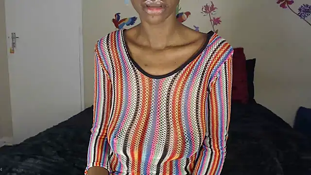 Blacktittiex02 online show from March 18, 2025, 4:50 pm