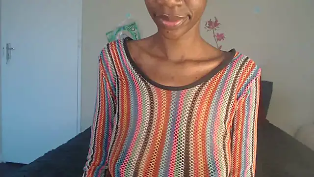 Blacktittiex02 online show from June 27, 2026, 3:18 pm