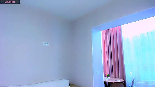 Feral  berry   online show from February 21, 2026, 8:49 am