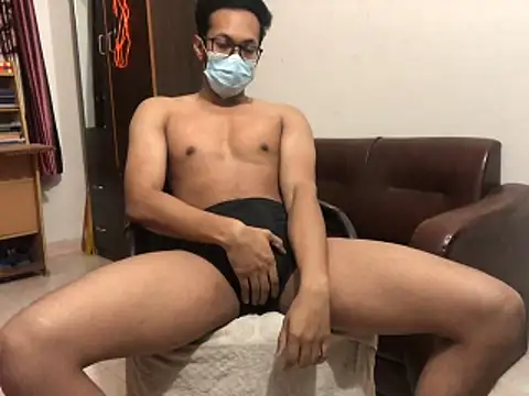 Zeuhorny online show from March 22, 2026, 11:50 pm