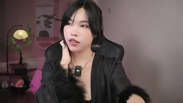 Miuzxc online show from March 21, 2026, 9:14 am