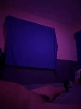 kandyloves online show from September 25, 2025, 9:59 am