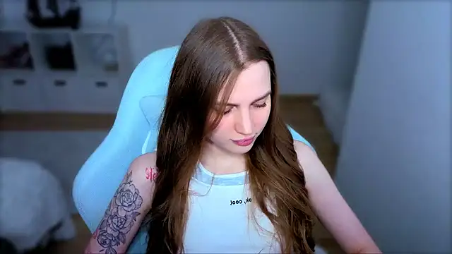 StellaLawless online show from February 18, 2026, 6:04 pm