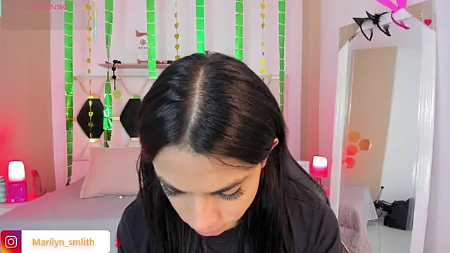 MarilynSmIith online show from March 12, 2026, 12:09 pm