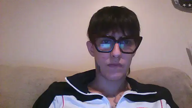 Snapshot of nickfxx chatting on June 9, 2026, 2:23 am nickfxx online show from June 9, 2026, 2:23 am