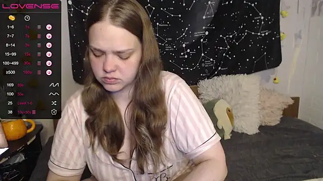 Snapshot of darling_tony chatting on June 15, 2026, 2:39 pm darling tony online show from June 15, 2026, 2:39 pm