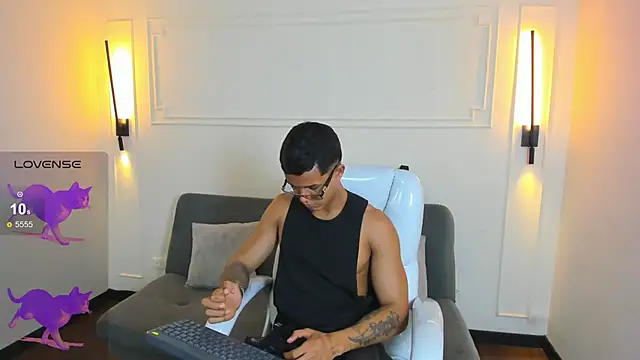 Paradise boy s online show from March 16, 2026, 6:21 pm