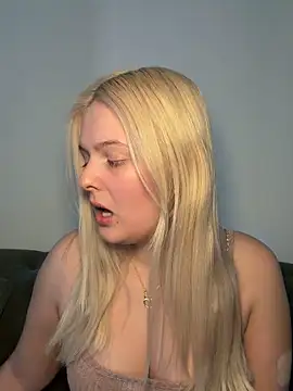 Allylove03 online show from March 13, 2026, 5:12 am