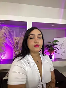 Sheeryl   online show from May 8, 2026, 5:44 am