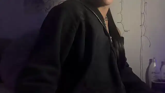 tsjaden777 online show from June 18, 2026, 3:27 am