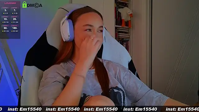 Snapshot of Emili1- chatting on January 27, 2025, 11:11 am Emili1- online show from January 27, 2025, 11:11 am