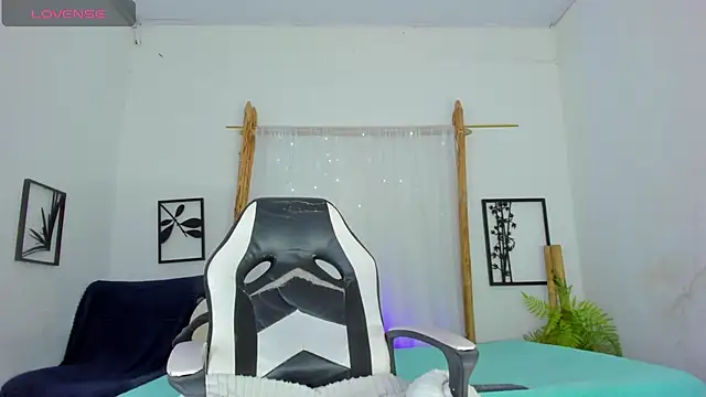  RedMoon online show from September 22, 2025, 4:46 pm