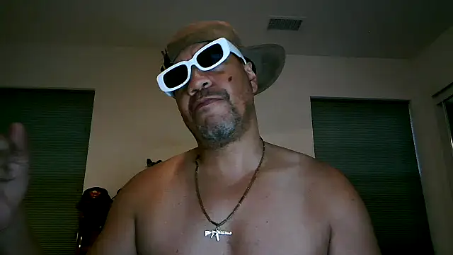 pimpdaddy4ever online show from January 9, 2026, 9:33 pm