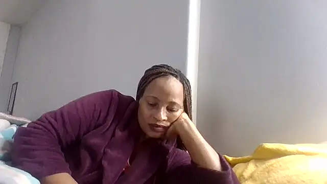 BabeAssXX online show from April 29, 2026, 12:31 pm