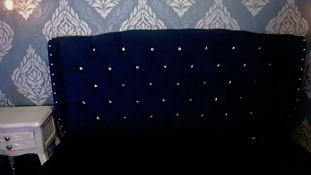 Lilyevansx online show from May 24, 2026, 4:29 pm