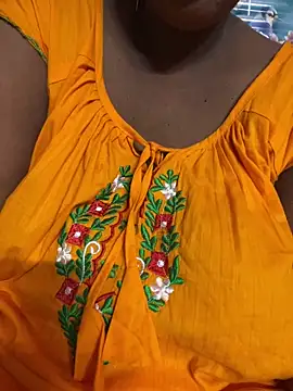 Beauty-queen online show from April 25, 2026, 2:47 pm