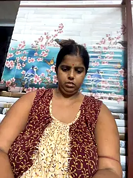 Beauty-queen online show from September 10, 2025, 1:21 pm