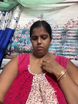 Beauty-queen online show from September 21, 2025, 11:37 am